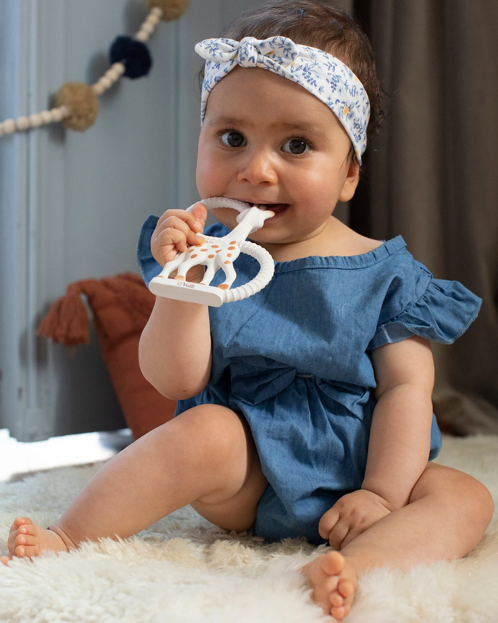 Sophie The Giraffe - So Pure Very Soft Teething Ring